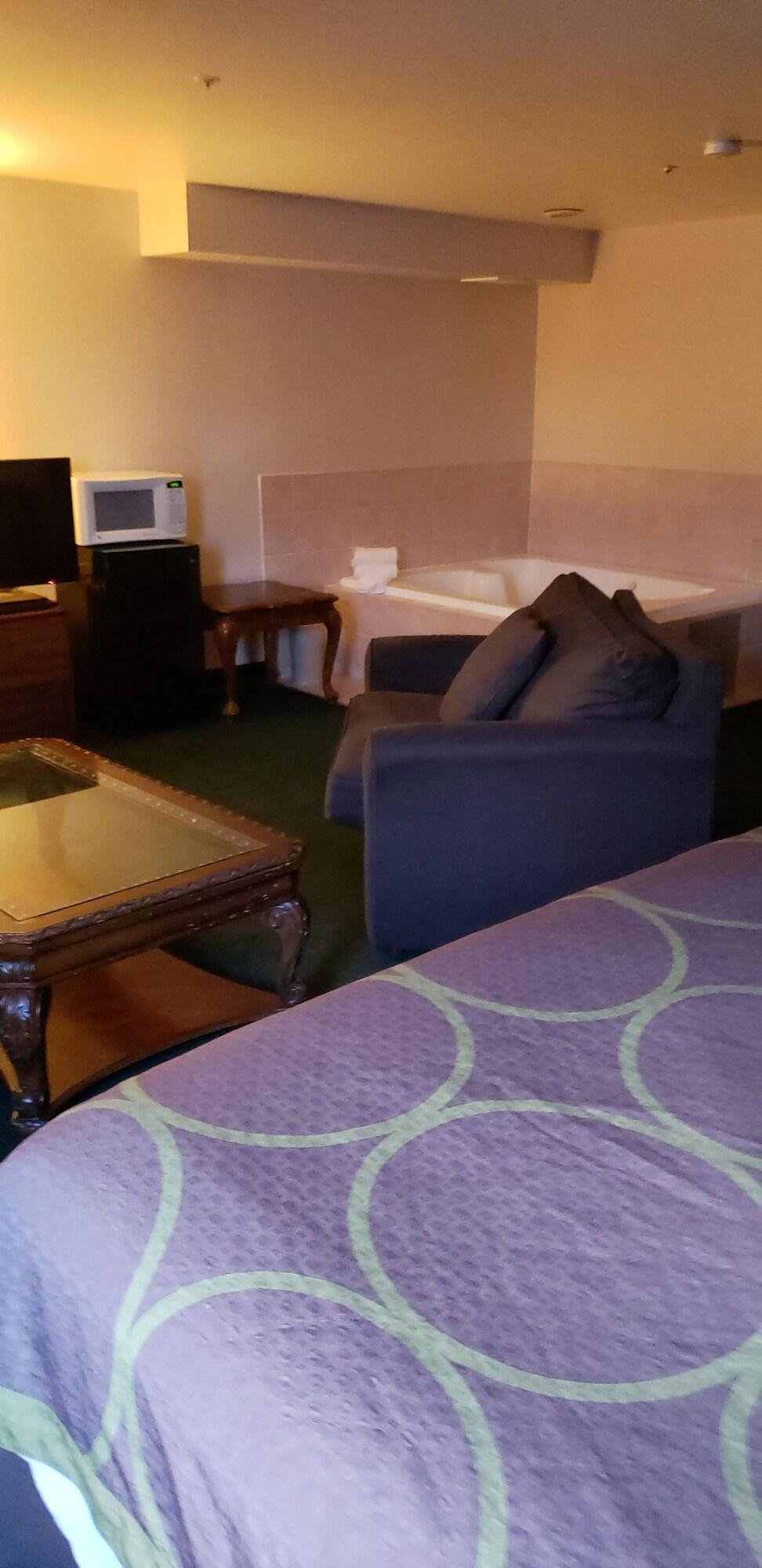 Hotel Super 8 By Wyndham Windsor Zewnętrze zdjęcie